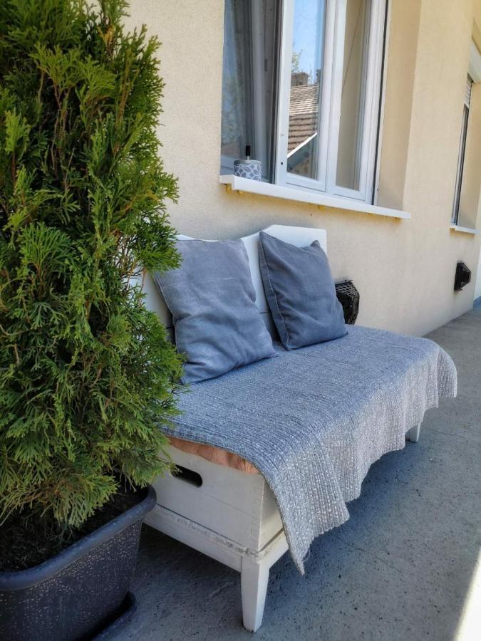 Foglal-Lak Apartman Eger Exterior photo
